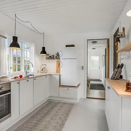 Holiday home 2 Bedroom Cozy In